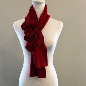 Red Rose Scarf – Romantic & Elegant 🌹